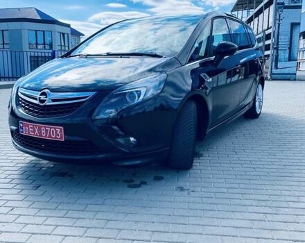 Черный Опель Zafira Tourer, объемом двигателя 1.6 л и пробегом 212 тыс. км за 11000 $, фото 1 на Automoto.ua