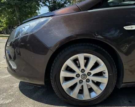 Коричневий Опель Zafira Tourer, об'ємом двигуна 2 л та пробігом 193 тис. км за 11700 $, фото 4 на Automoto.ua