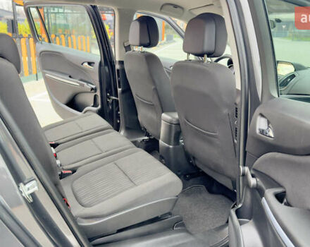 Коричневый Опель Zafira Tourer, объемом двигателя 1.6 л и пробегом 189 тыс. км за 9150 $, фото 24 на Automoto.ua