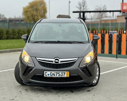 Коричневый Опель Zafira Tourer, объемом двигателя 1.6 л и пробегом 189 тыс. км за 9150 $, фото 5 на Automoto.ua