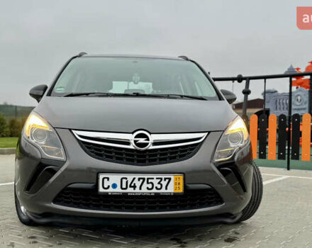 Коричневый Опель Zafira Tourer, объемом двигателя 1.6 л и пробегом 189 тыс. км за 9150 $, фото 17 на Automoto.ua