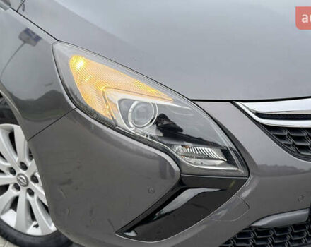 Коричневый Опель Zafira Tourer, объемом двигателя 1.6 л и пробегом 189 тыс. км за 9150 $, фото 16 на Automoto.ua