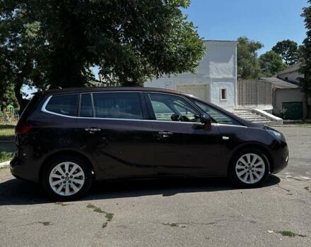 Коричневий Опель Zafira Tourer, об'ємом двигуна 2 л та пробігом 193 тис. км за 11700 $, фото 2 на Automoto.ua