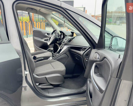 Коричневый Опель Zafira Tourer, объемом двигателя 1.6 л и пробегом 189 тыс. км за 9150 $, фото 26 на Automoto.ua