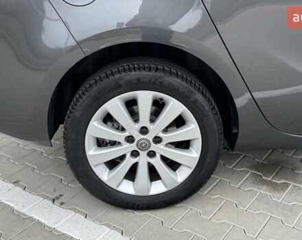 Коричневый Опель Zafira Tourer, объемом двигателя 1.6 л и пробегом 189 тыс. км за 9150 $, фото 13 на Automoto.ua