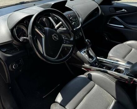 Коричневий Опель Zafira Tourer, об'ємом двигуна 2 л та пробігом 193 тис. км за 11700 $, фото 10 на Automoto.ua