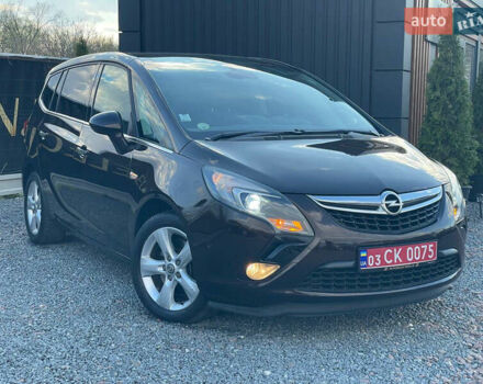 Коричневый Опель Zafira Tourer, объемом двигателя 2 л и пробегом 230 тыс. км за 11550 $, фото 48 на Automoto.ua