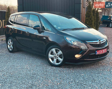 Коричневый Опель Zafira Tourer, объемом двигателя 2 л и пробегом 230 тыс. км за 11550 $, фото 10 на Automoto.ua