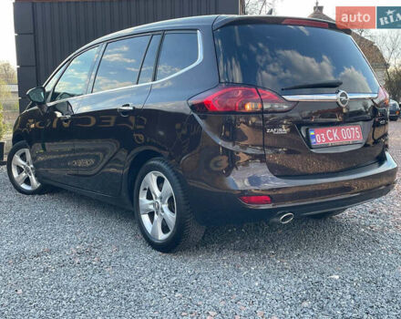 Коричневый Опель Zafira Tourer, объемом двигателя 2 л и пробегом 230 тыс. км за 11550 $, фото 40 на Automoto.ua