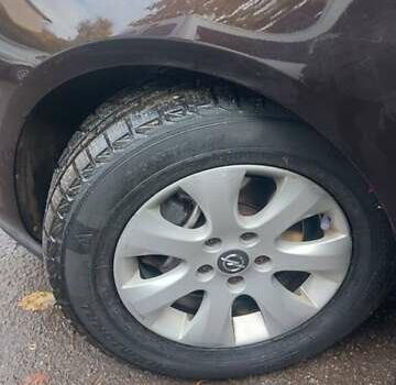 Коричневый Опель Zafira Tourer, объемом двигателя 1.6 л и пробегом 316 тыс. км за 11000 $, фото 12 на Automoto.ua