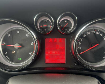 Коричневий Опель Zafira Tourer, об'ємом двигуна 1.96 л та пробігом 229 тис. км за 10399 $, фото 30 на Automoto.ua