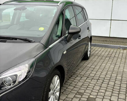 Коричневый Опель Zafira Tourer, объемом двигателя 1.6 л и пробегом 280 тыс. км за 9900 $, фото 4 на Automoto.ua