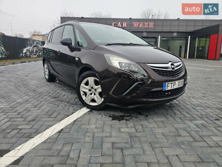 Опель Zafira Tourer 2012 в Сокинянах на Automoto.ua Коричневый Опель Zafira Tourer, объемом двигателя 1.4 л и пробегом 186 тыс. км за 5000 $, фото 1 на Automoto.ua