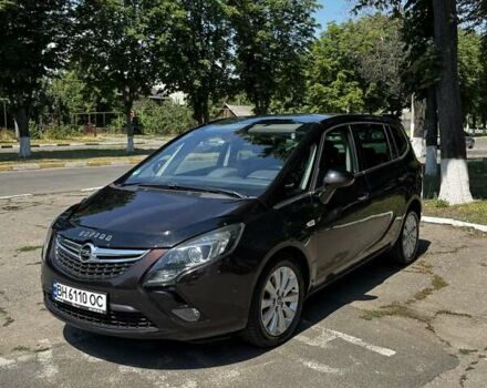 Коричневый Опель Zafira Tourer, объемом двигателя 2 л и пробегом 193 тыс. км за 11700 $, фото 1 на Automoto.ua