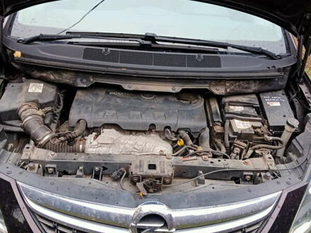 Опель Zafira Tourer 2012 у Львові на Automoto.ua Коричневий Опель Zafira Tourer, об'ємом двигуна 1.96 л та пробігом 222 тис. км за 10200 $, фото 1 на Automoto.ua