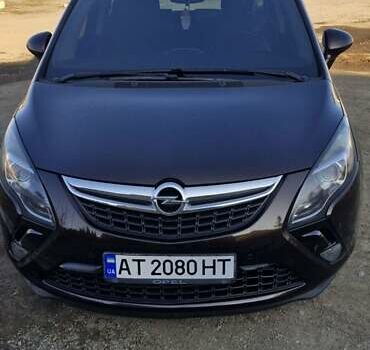 Коричневий Опель Zafira Tourer, об'ємом двигуна 1.96 л та пробігом 280 тис. км за 9000 $, фото 1 на Automoto.ua