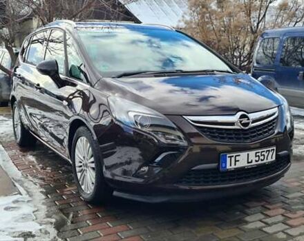 Коричневый Опель Zafira Tourer, объемом двигателя 1.4 л и пробегом 217 тыс. км за 9990 $, фото 1 на Automoto.ua