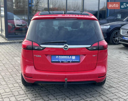 Красный Опель Zafira Tourer, объемом двигателя 2 л и пробегом 199 тыс. км за 10490 $, фото 43 на Automoto.ua