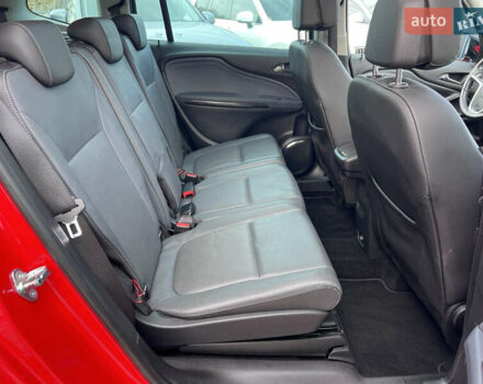 Красный Опель Zafira Tourer, объемом двигателя 2 л и пробегом 199 тыс. км за 10490 $, фото 33 на Automoto.ua