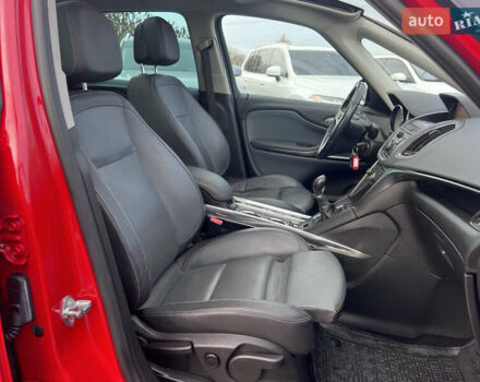 Красный Опель Zafira Tourer, объемом двигателя 2 л и пробегом 199 тыс. км за 10490 $, фото 28 на Automoto.ua