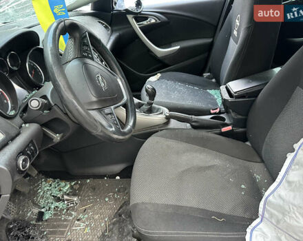 Опель Zafira Tourer, об'ємом двигуна 1.7 л та пробігом 180 тис. км за 2500 $, фото 18 на Automoto.ua