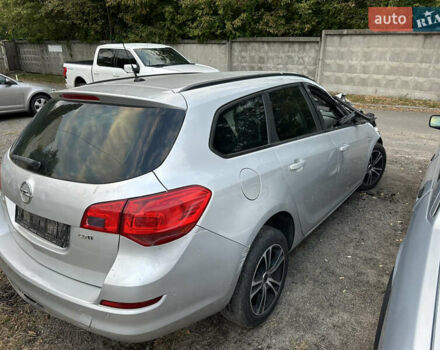 Опель Zafira Tourer, об'ємом двигуна 1.7 л та пробігом 180 тис. км за 2500 $, фото 2 на Automoto.ua