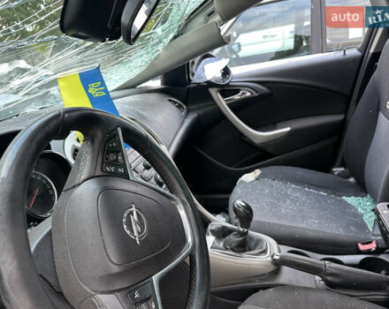 Опель Zafira Tourer, об'ємом двигуна 1.7 л та пробігом 180 тис. км за 2500 $, фото 12 на Automoto.ua