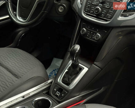 Опель Zafira Tourer 2011 в Ивано-Франковске на Automoto.ua Опель Zafira Tourer, объемом двигателя 2 л и пробегом 236 тыс. км за 9999 $, фото 15 на Automoto.ua
