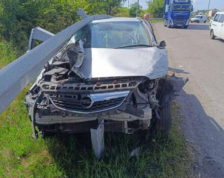 Опель Zafira Tourer, об'ємом двигуна 1.7 л та пробігом 180 тис. км за 2500 $, фото 26 на Automoto.ua