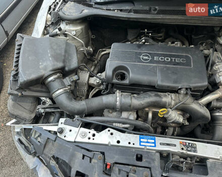 Опель Zafira Tourer, об'ємом двигуна 1.7 л та пробігом 180 тис. км за 2500 $, фото 6 на Automoto.ua