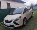 Опель Zafira Tourer, объемом двигателя 1.6 л и пробегом 220 тыс. км за 8000 $, фото 2 на Automoto.ua