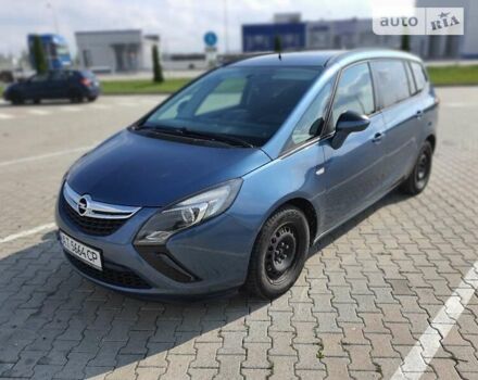 Опель Zafira Tourer, объемом двигателя 1.6 л и пробегом 201 тыс. км за 10499 $, фото 3 на Automoto.ua