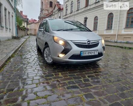 Опель Zafira Tourer, объемом двигателя 1.6 л и пробегом 231 тыс. км за 9500 $, фото 2 на Automoto.ua