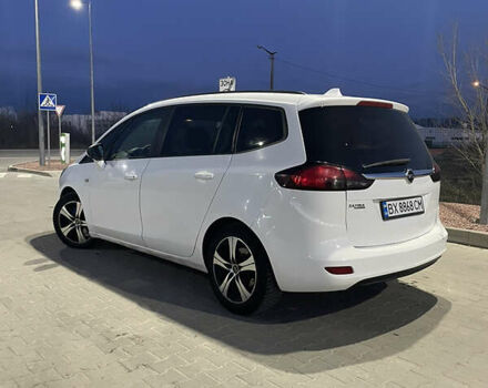 Опель Zafira Tourer, об'ємом двигуна 2 л та пробігом 274 тис. км за 8500 $, фото 4 на Automoto.ua