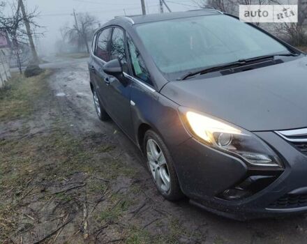 Опель Zafira Tourer, об'ємом двигуна 1.6 л та пробігом 221 тис. км за 10999 $, фото 5 на Automoto.ua