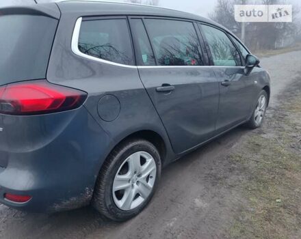 Опель Zafira Tourer, об'ємом двигуна 1.6 л та пробігом 221 тис. км за 10999 $, фото 8 на Automoto.ua