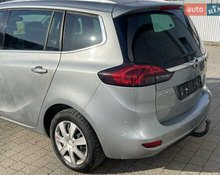 Опель Zafira Tourer, объемом двигателя 0 л и пробегом 222 тыс. км за 6350 $, фото 4 на Automoto.ua