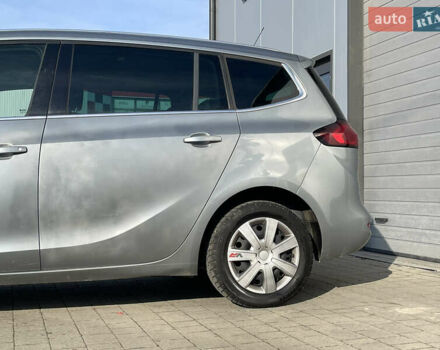 Опель Zafira Tourer, объемом двигателя 0 л и пробегом 222 тыс. км за 6350 $, фото 2 на Automoto.ua