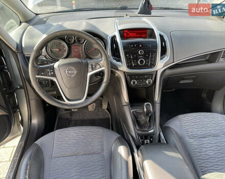 Опель Zafira Tourer, объемом двигателя 0 л и пробегом 222 тыс. км за 6350 $, фото 7 на Automoto.ua