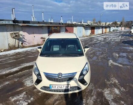 Опель Zafira Tourer, объемом двигателя 1.6 л и пробегом 180 тыс. км за 9800 $, фото 6 на Automoto.ua