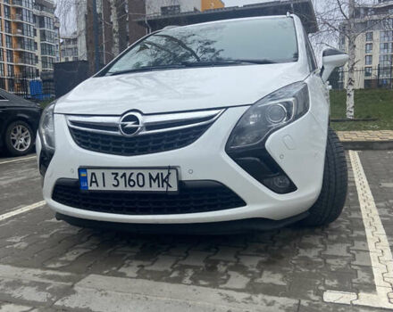 Опель Zafira Tourer, объемом двигателя 1.6 л и пробегом 307 тыс. км за 10800 $, фото 7 на Automoto.ua