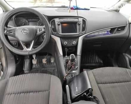 Опель Zafira Tourer, об'ємом двигуна 1.6 л та пробігом 230 тис. км за 12200 $, фото 19 на Automoto.ua