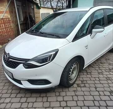 Опель Zafira Tourer, об'ємом двигуна 2 л та пробігом 240 тис. км за 13500 $, фото 8 на Automoto.ua