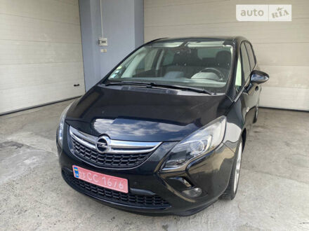 Опель Zafira Tourer, объемом двигателя 1.6 л и пробегом 253 тыс. км за 10650 $, фото 1 на Automoto.ua