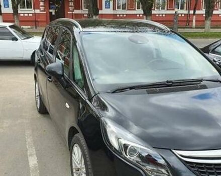Опель Zafira Tourer, объемом двигателя 1.6 л и пробегом 235 тыс. км за 8000 $, фото 1 на Automoto.ua
