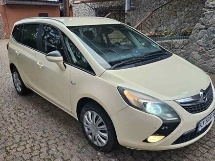 Опель Zafira Tourer, объемом двигателя 1.6 л и пробегом 192 тыс. км за 9900 $, фото 1 на Automoto.ua