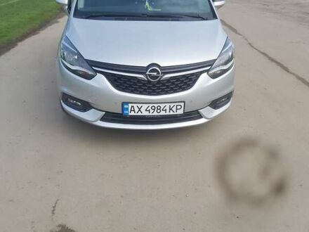 Опель Zafira Tourer, об'ємом двигуна 1.96 л та пробігом 180 тис. км за 11500 $, фото 1 на Automoto.ua