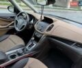 Серый Опель Zafira Tourer, объемом двигателя 2 л и пробегом 198 тыс. км за 10300 $, фото 17 на Automoto.ua