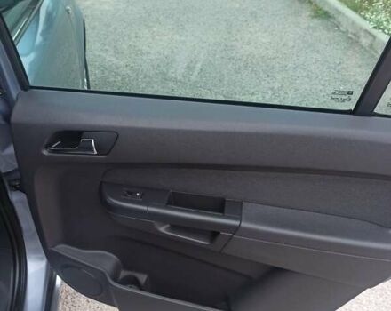 Серый Опель Zafira Tourer, объемом двигателя 1.8 л и пробегом 207 тыс. км за 7500 $, фото 18 на Automoto.ua