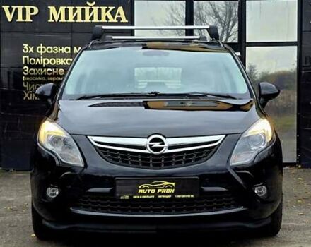 Сірий Опель Zafira Tourer, об'ємом двигуна 2 л та пробігом 142 тис. км за 12000 $, фото 5 на Automoto.ua